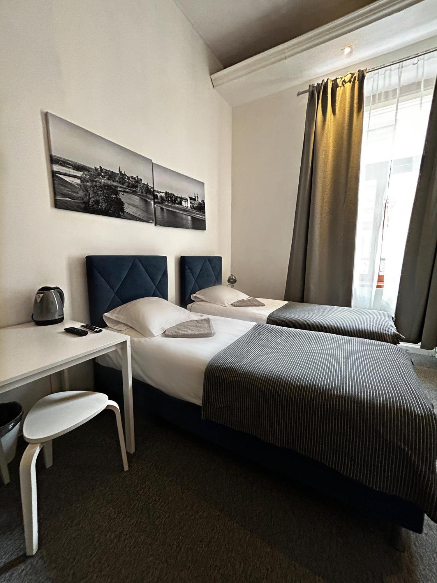 Harmony Aparthotel Krakow Exterior photo