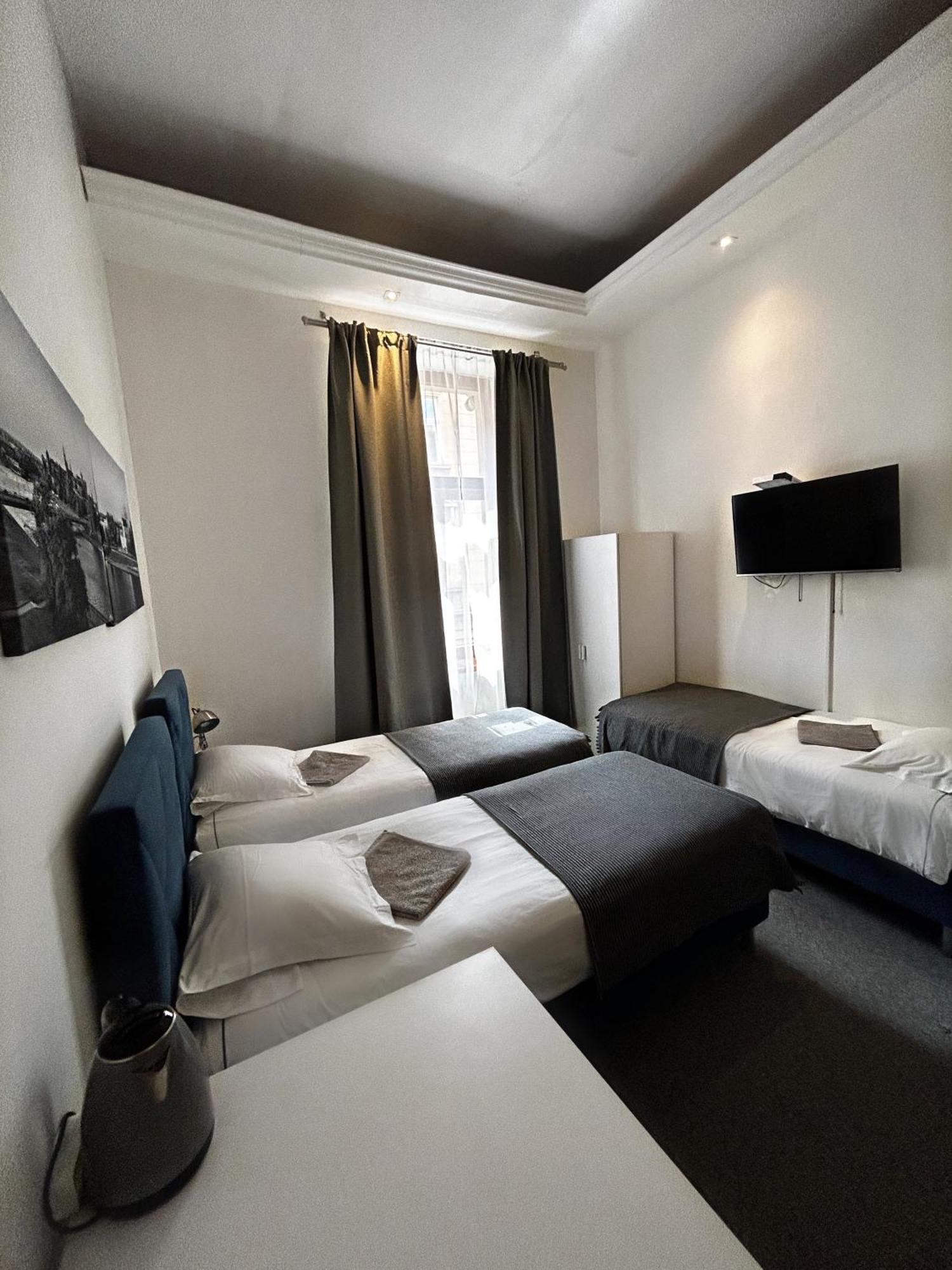 Harmony Aparthotel Krakow Exterior photo